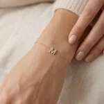 14 Ayar Altın Taşlı Minimal Harf Kolye