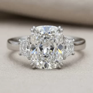 2 Karat Lab Diamond Long Cushion (Uzun Yastık) Kesim Yüzük · 0,60 Karat Yan Taşlı